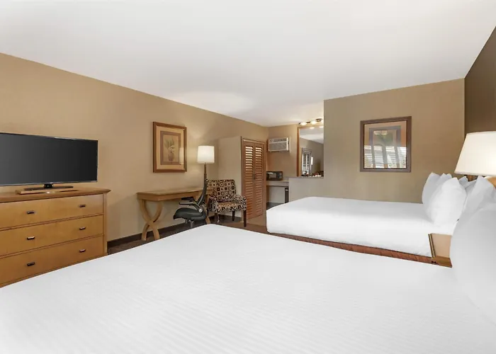 Best Western Plus Pavilions